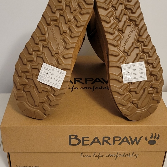 Bearpaw Elle Short Hickory Boots - Picture 2 of 5